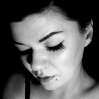 Gretchen Ross Photo 32