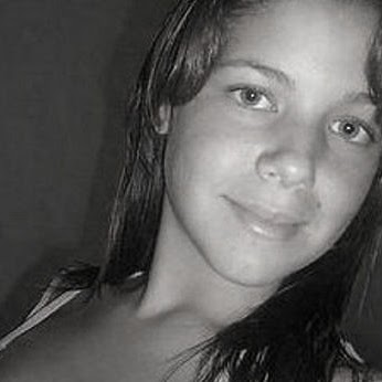 Helen Duarte Photo 32