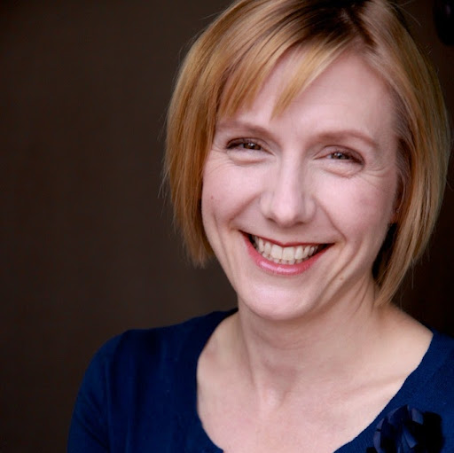 Jennifer Holtmann Photo 2