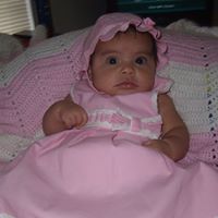 Angelina Gomez Photo 15