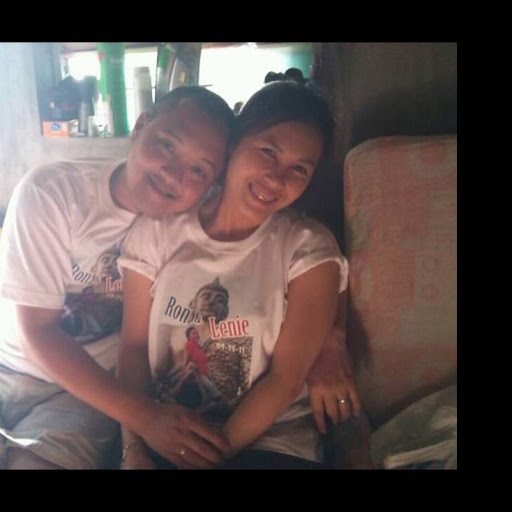 Ronnie Reyes Photo 5