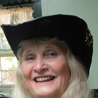Paula Reaves Photo 7