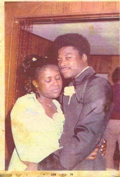 Gloria James Photo 33