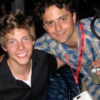 Hunter Parrish Photo 12