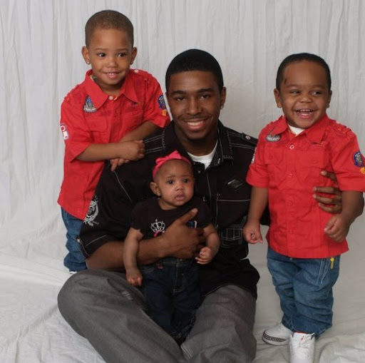 Andre Armstrong Photo 33