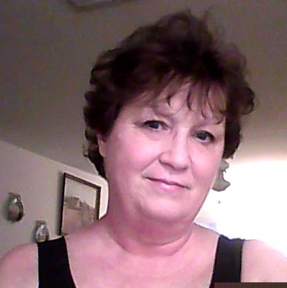 Debra Messenger Photo 14