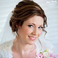 Christina Mayer Photo 32