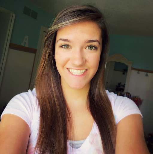 Allyson Wagner Photo 24