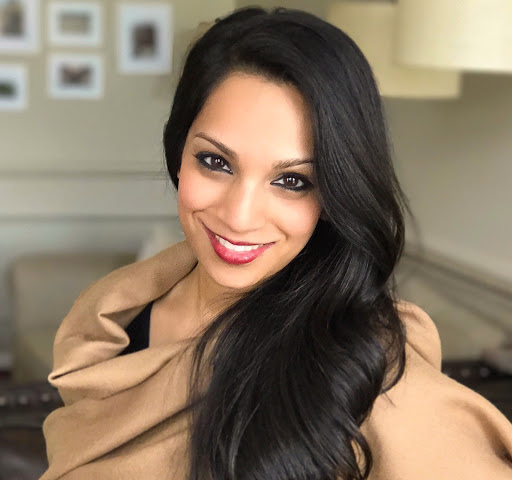 Stacey Fernandes Photo 24