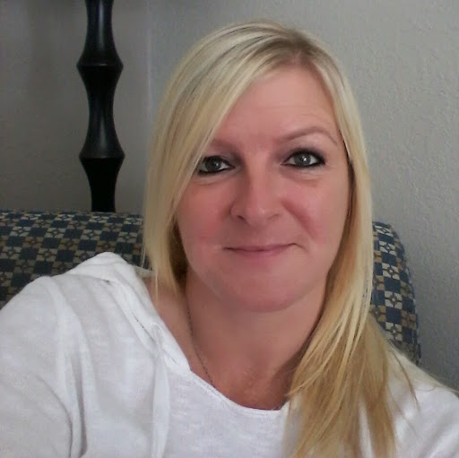 Amy Bullard Photo 26