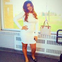 Ashley Rowe Photo 41