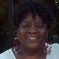 Geraldine Alexander Photo 16
