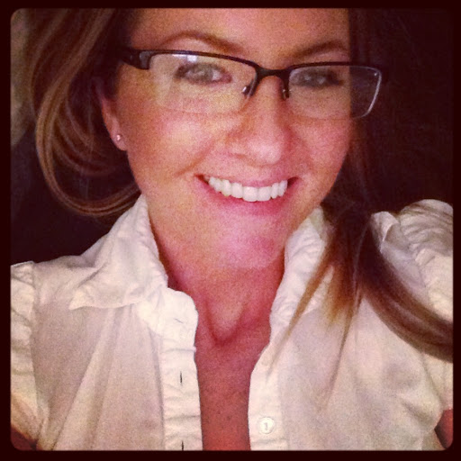 Christine Hall Photo 20