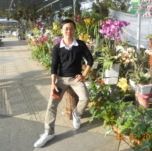 Tan Tran Photo 25