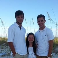 Michelle Helton Photo 10