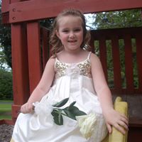 Corinna Davies Photo 7