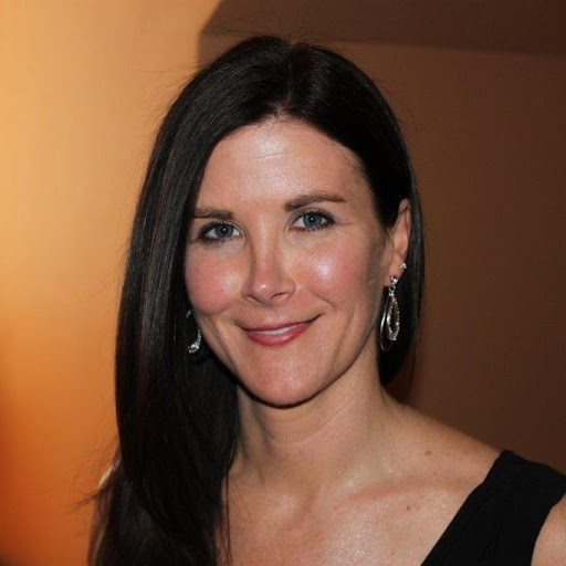 Danielle Hollingsworth Photo 34