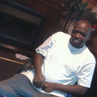 Marcus Tyler Photo 25