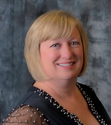Pamela Lowe Photo 3
