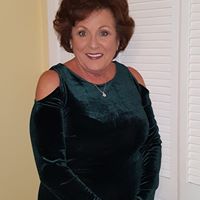 Sharon Mcqueen Photo 17