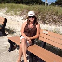 Maureen Webb Photo 26
