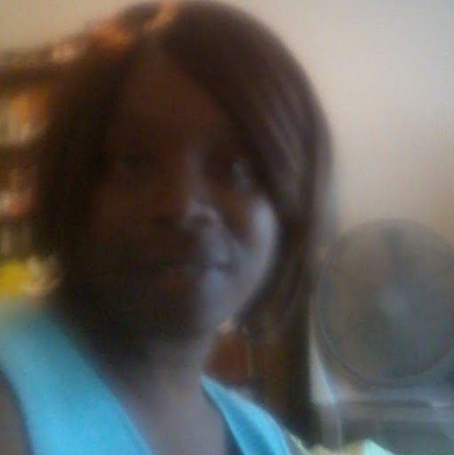 Gloria Johnson Photo 41