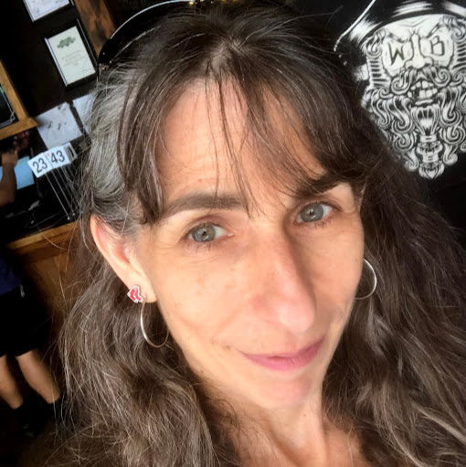 Ellen Daniels Photo 27