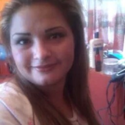 Maria Olivas Photo 16