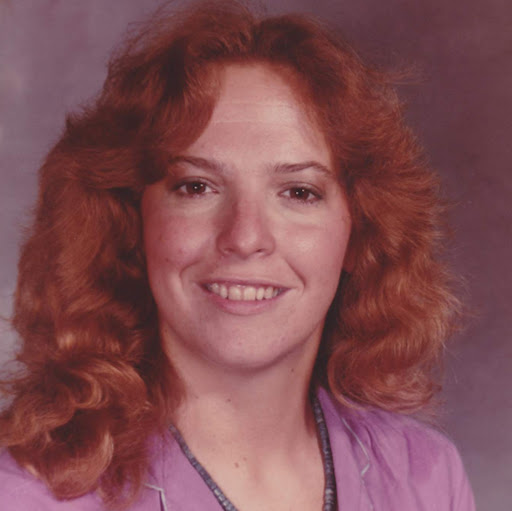 Carol Richardson Photo 9