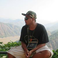 Dominic Gomez Photo 39