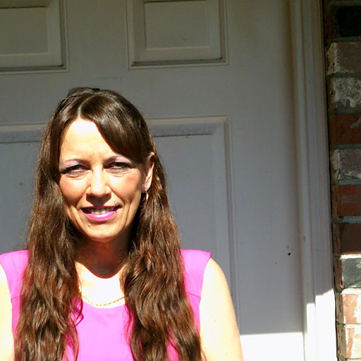 Debbie Sloan Photo 26