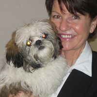 Robyn Gillett Photo 1