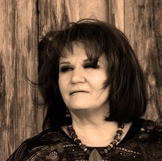 Pam Jones Photo 2