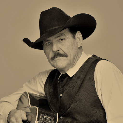Randall Gregory Photo 28