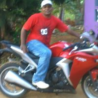 James Rodrigues Photo 32