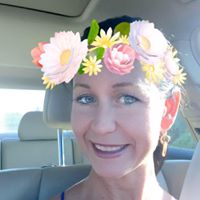 Michelle Knuth Photo 20