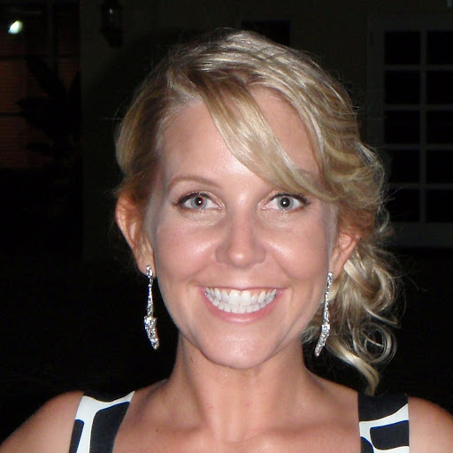 Laura Murray Photo 31