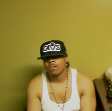 Antonio Hinton Photo 31