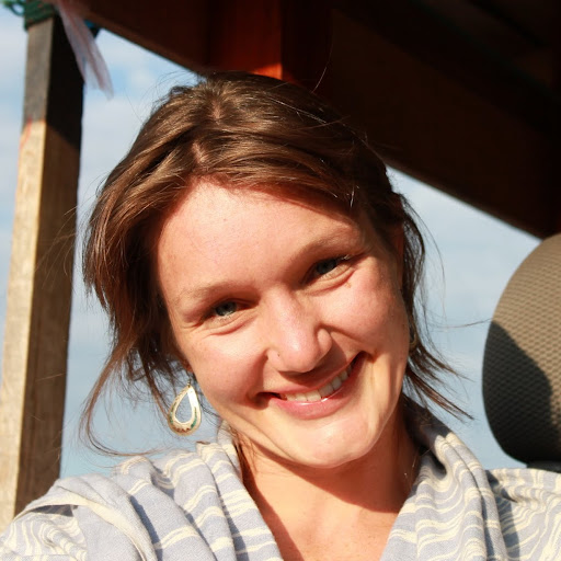Eleanor Hart Photo 5