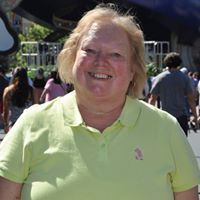 Debbie Gaston Photo 26