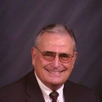 Robert Lovell Photo 28