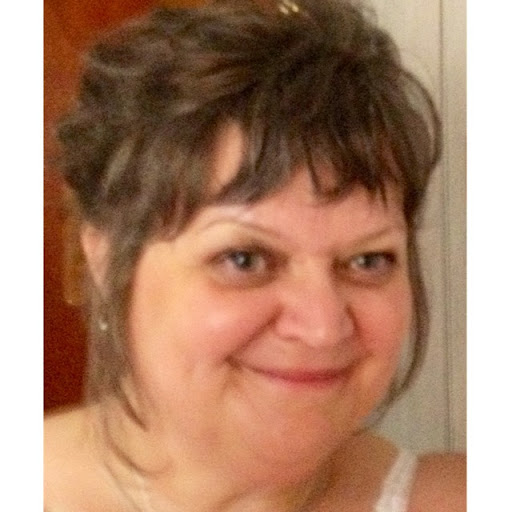 Carolyn Stafford Photo 12