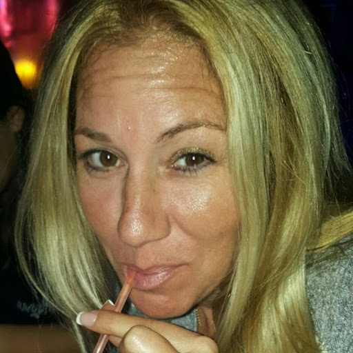 Jennifer Zuber Photo 3