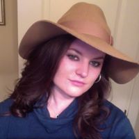 Allison Russell Photo 51