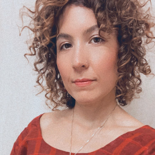 Julia Lafferty Photo 3