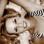 Julie Harris Photo 24