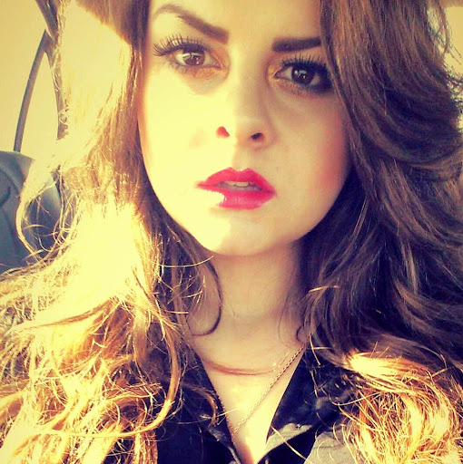 Nicole Tyler Photo 8