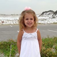 Alisa Bruce Photo 3