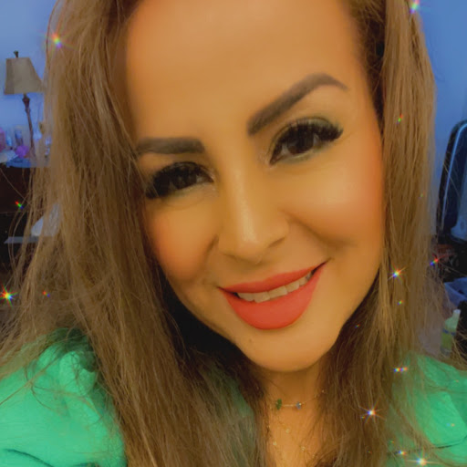 Stacy Robles Photo 7