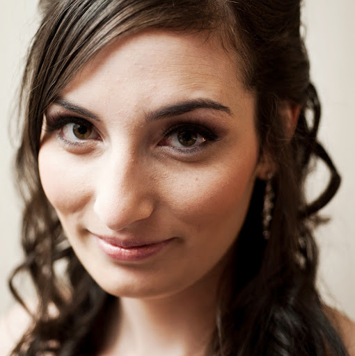Amy Best Photo 30
